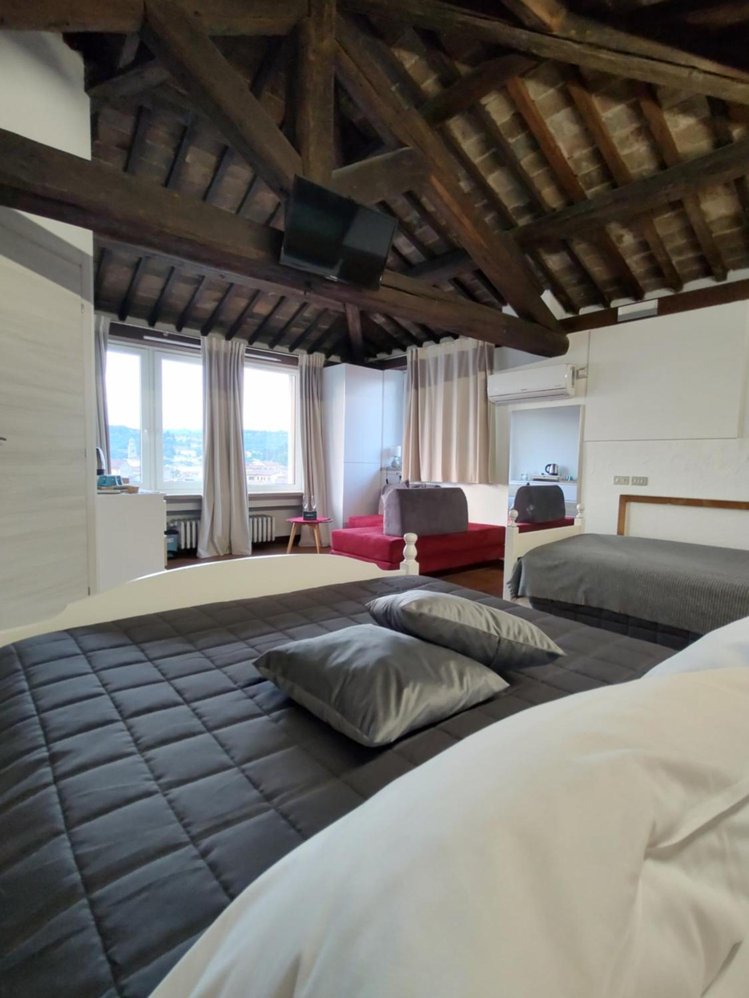 Relax & Guest house Verona